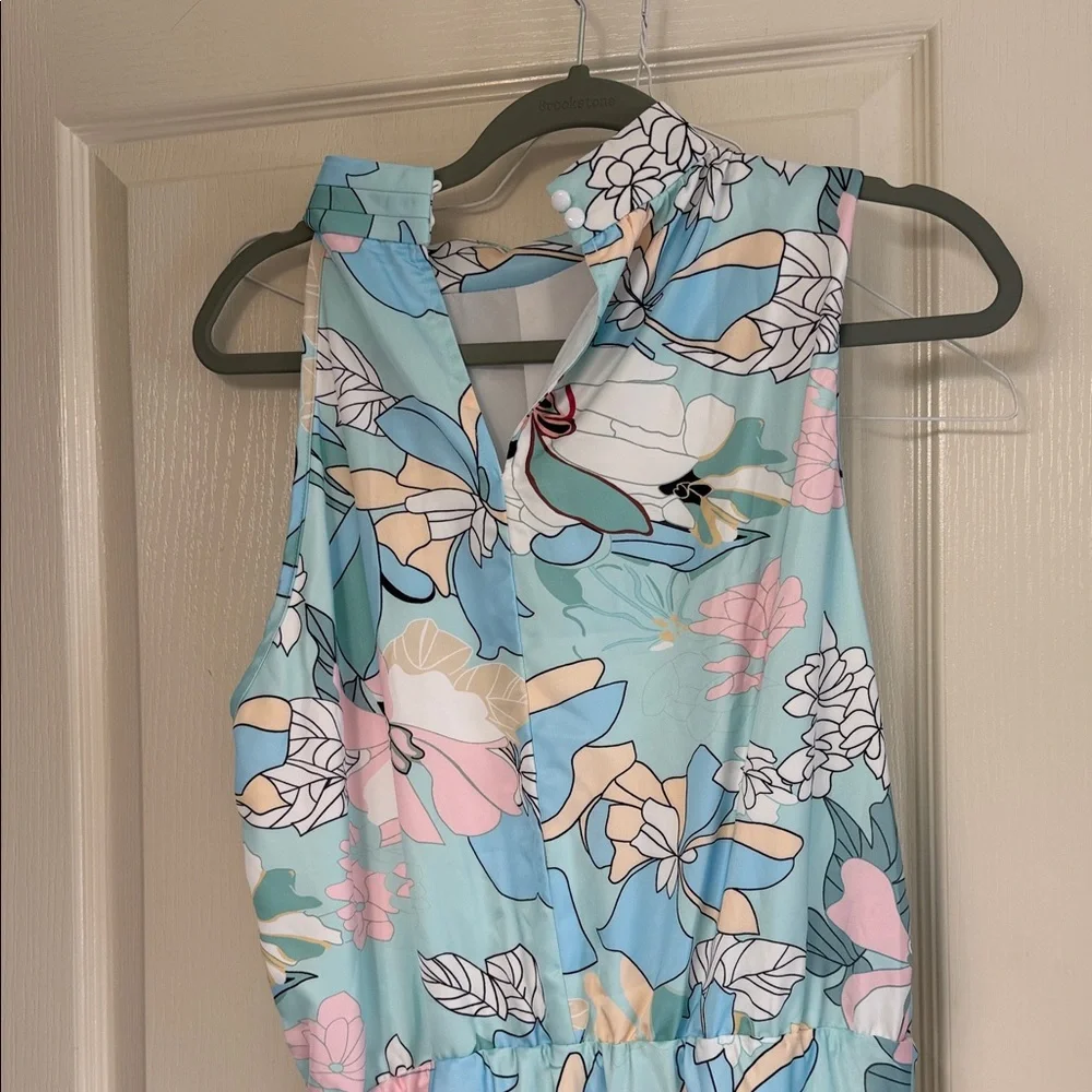 Elegant Floral Maxi Dress - Light Blue and Pink - Picture 3 of 3